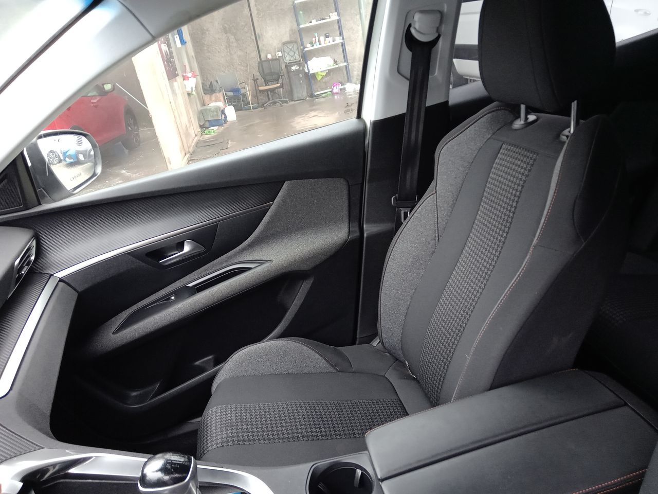 Audi Q2 — foto 24 de 25