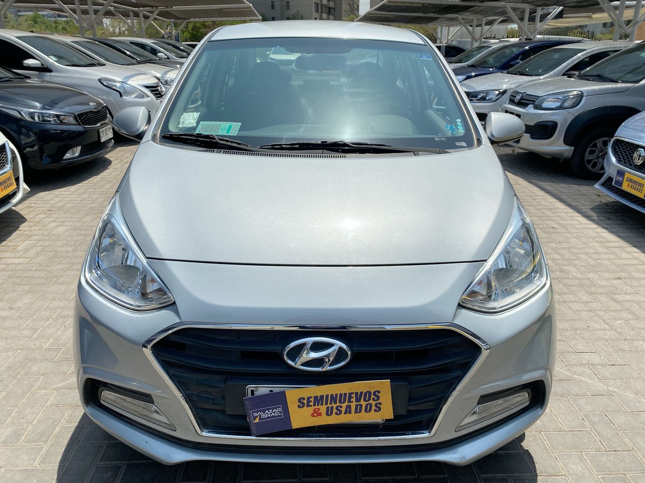 HYUNDAI - 2