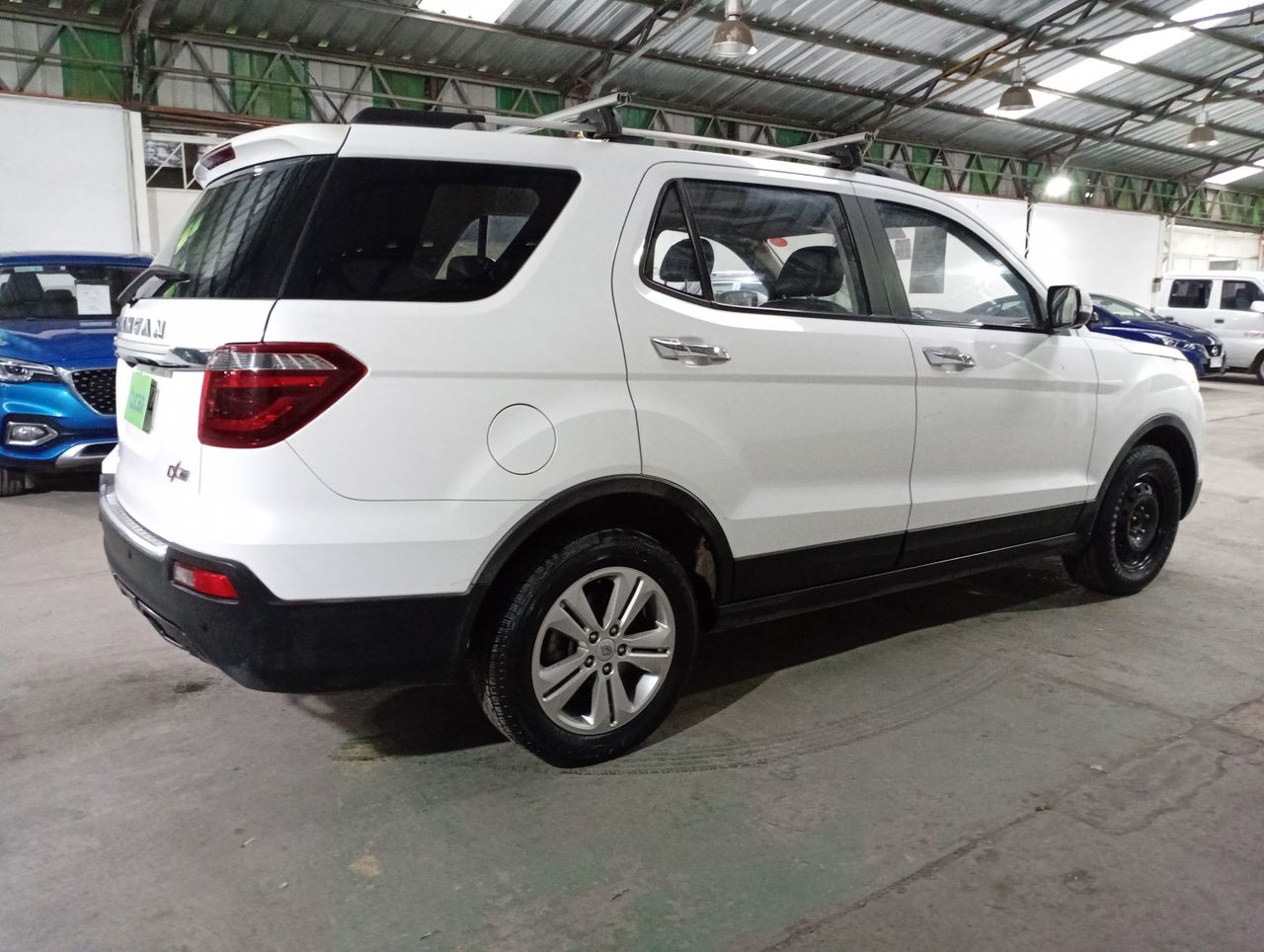 CHANGAN - 7