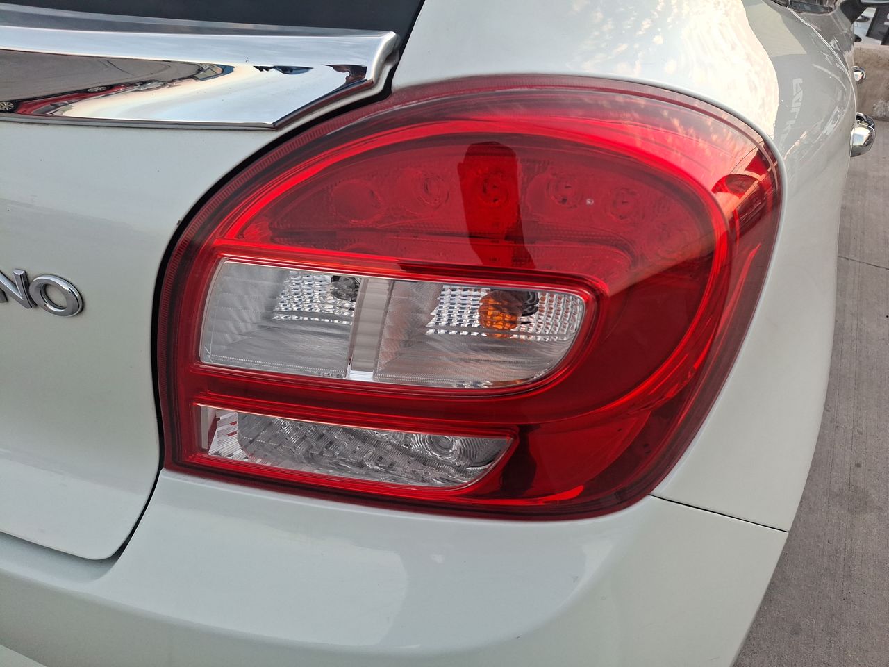 SUZUKI - 20