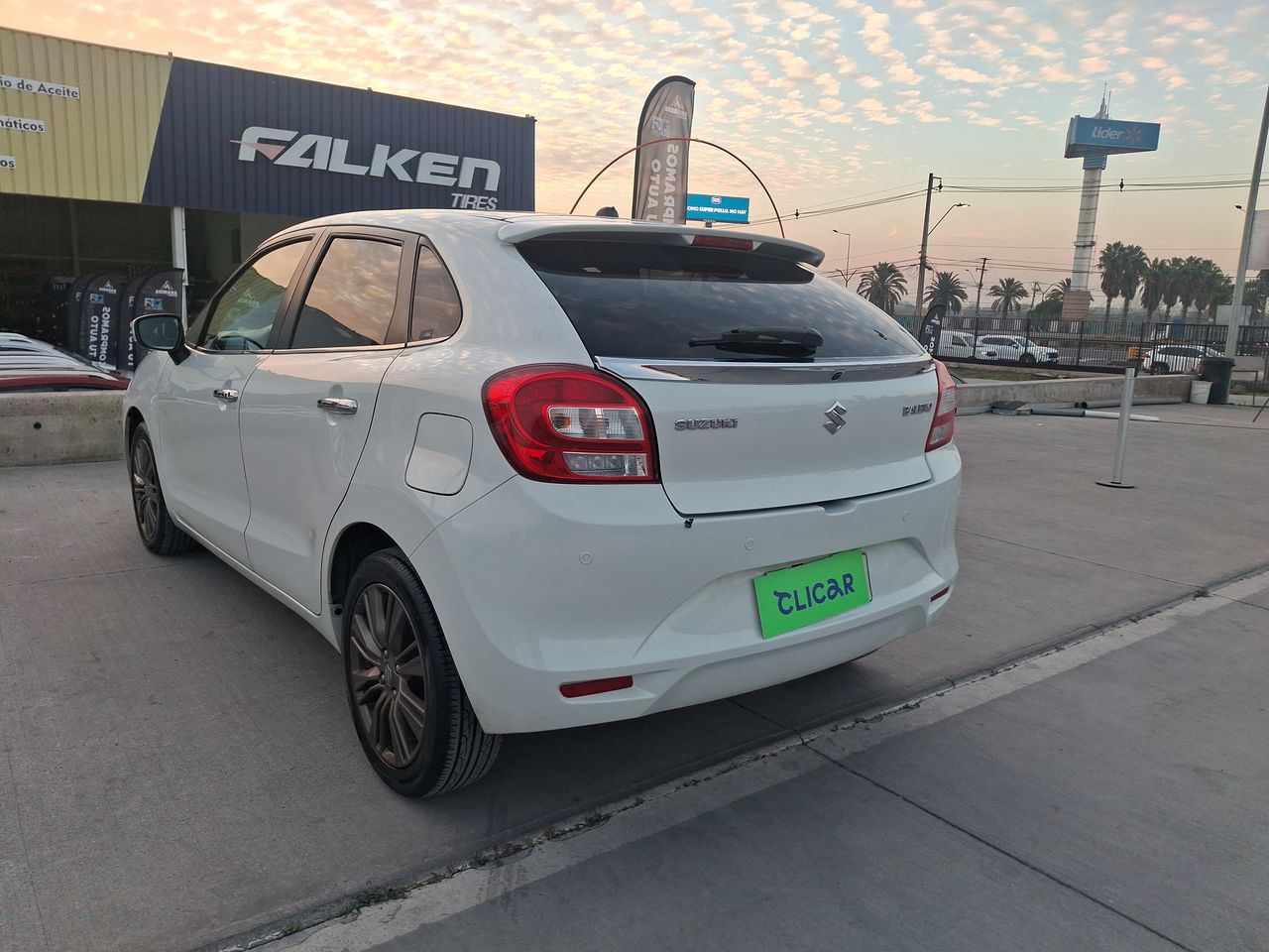 SUZUKI - 5