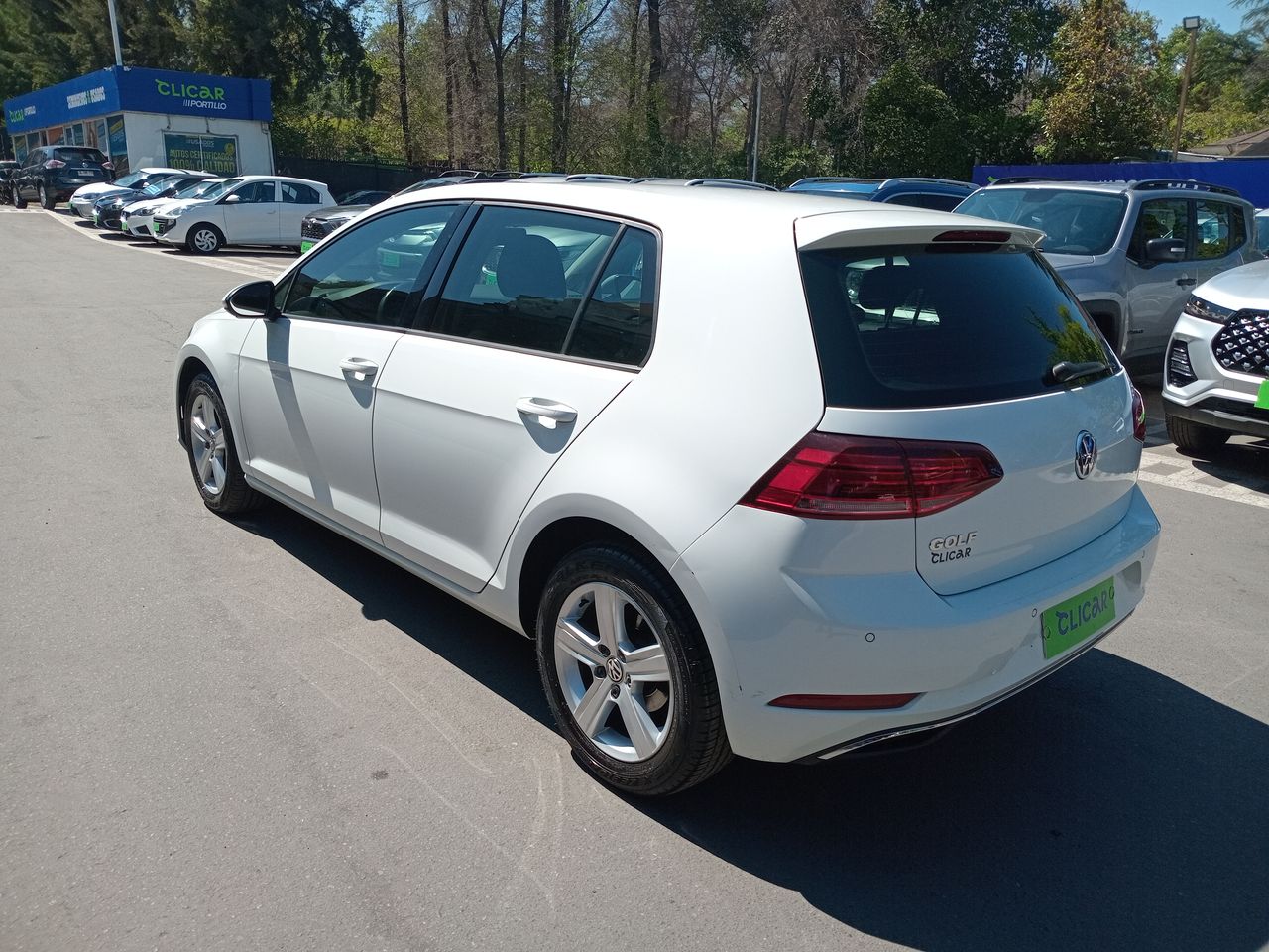 VOLKSWAGEN - 5