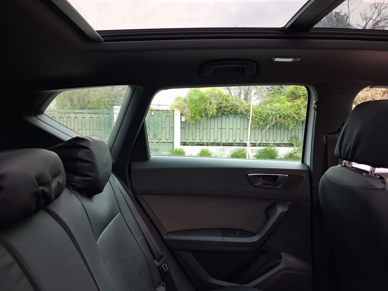 SEAT - 5
