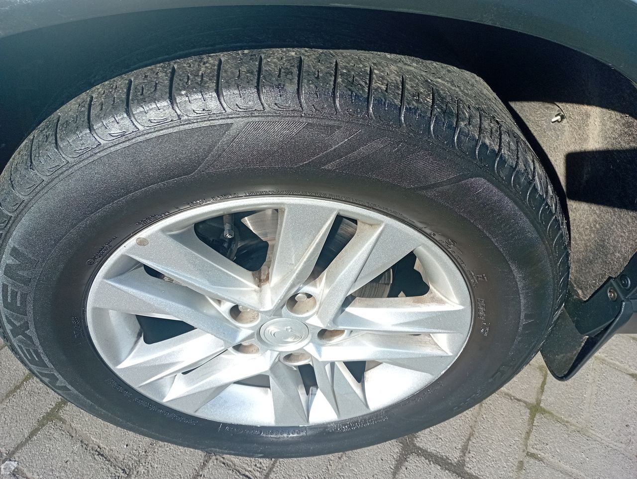 SSANGYONG - 15