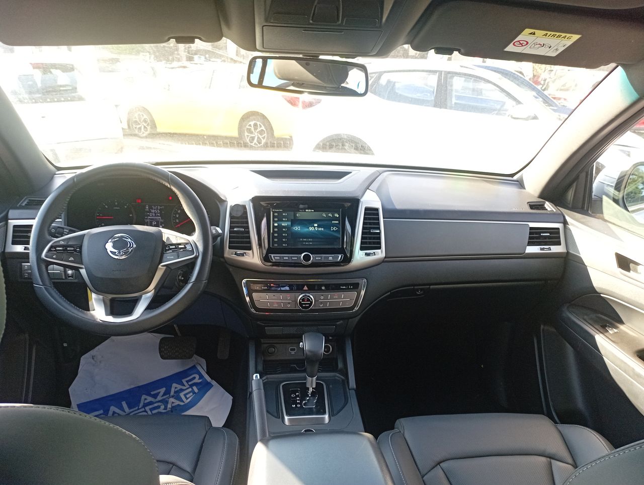 SSANGYONG - 29