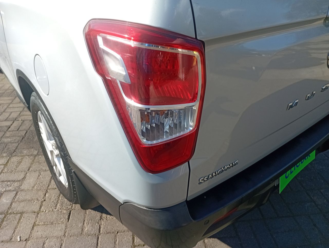SSANGYONG - 18
