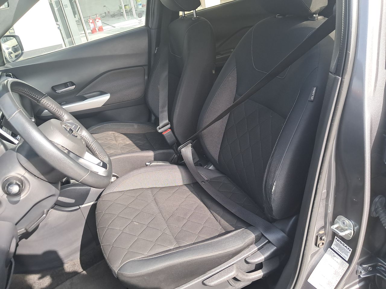 NISSAN - 15