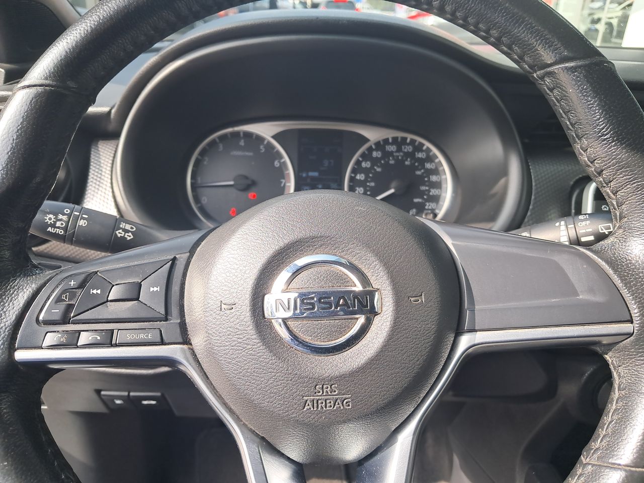 NISSAN - 17