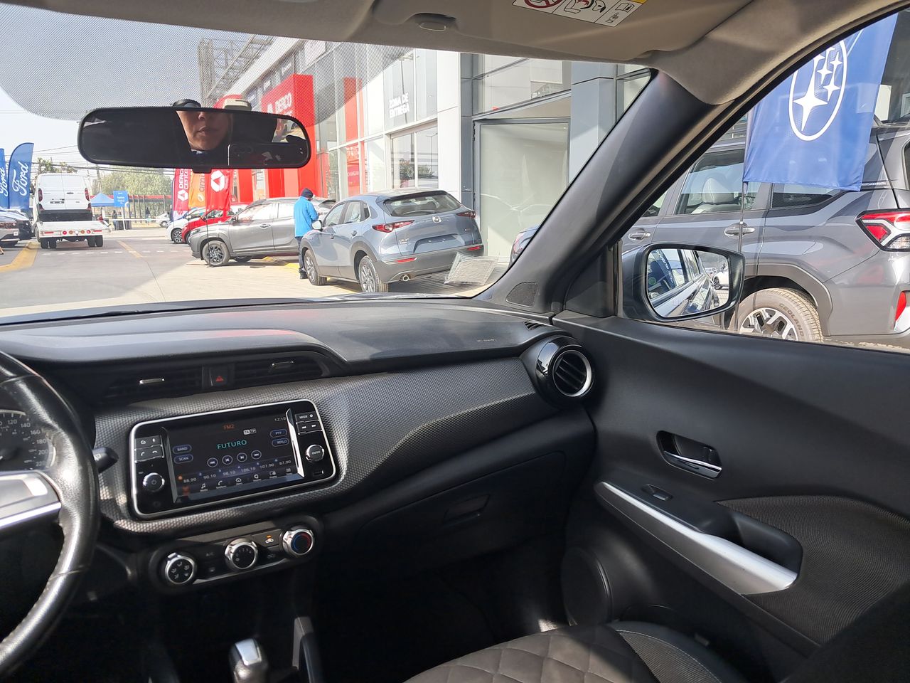 NISSAN - 2