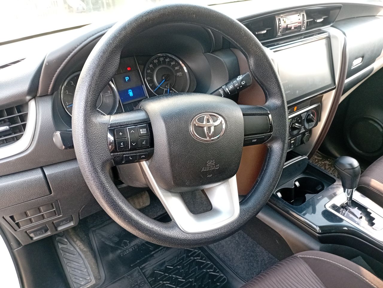 TOYOTA - 24