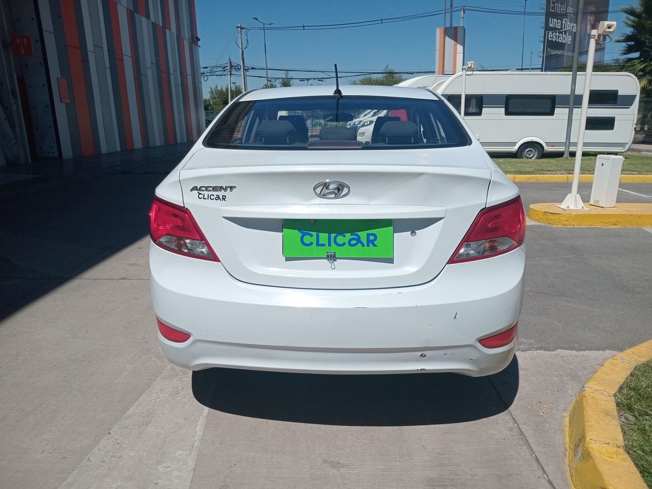 HYUNDAI - 6