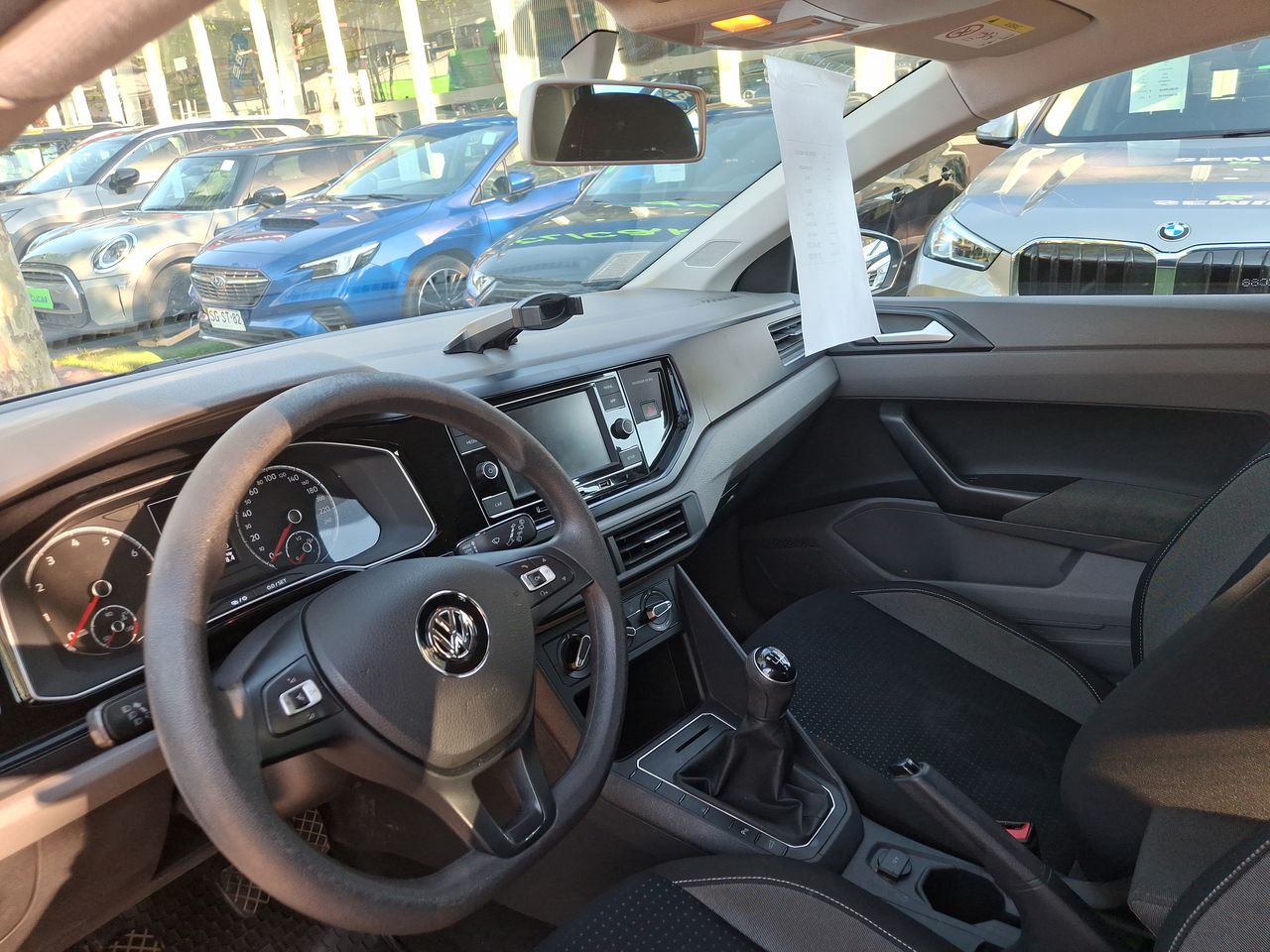 VOLKSWAGEN - 10