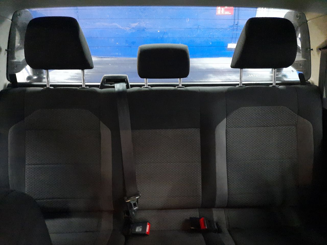 VOLKSWAGEN - 5