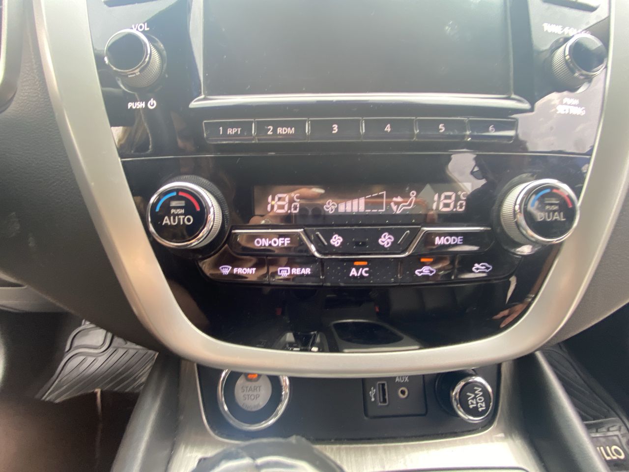 NISSAN - 29
