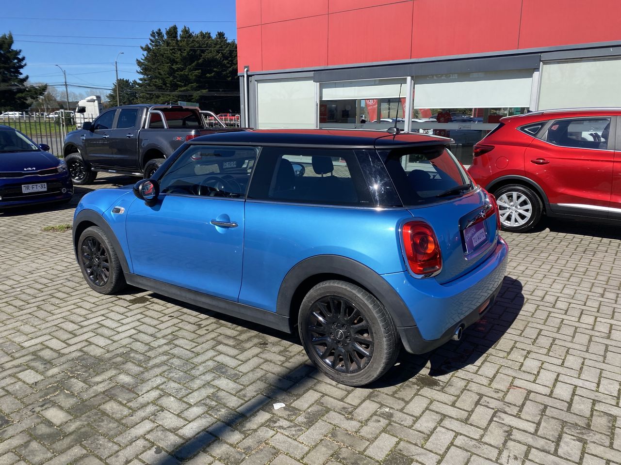 MINI - 4
