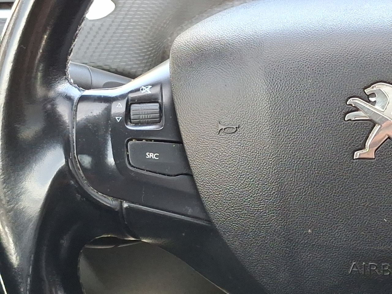 PEUGEOT - 27