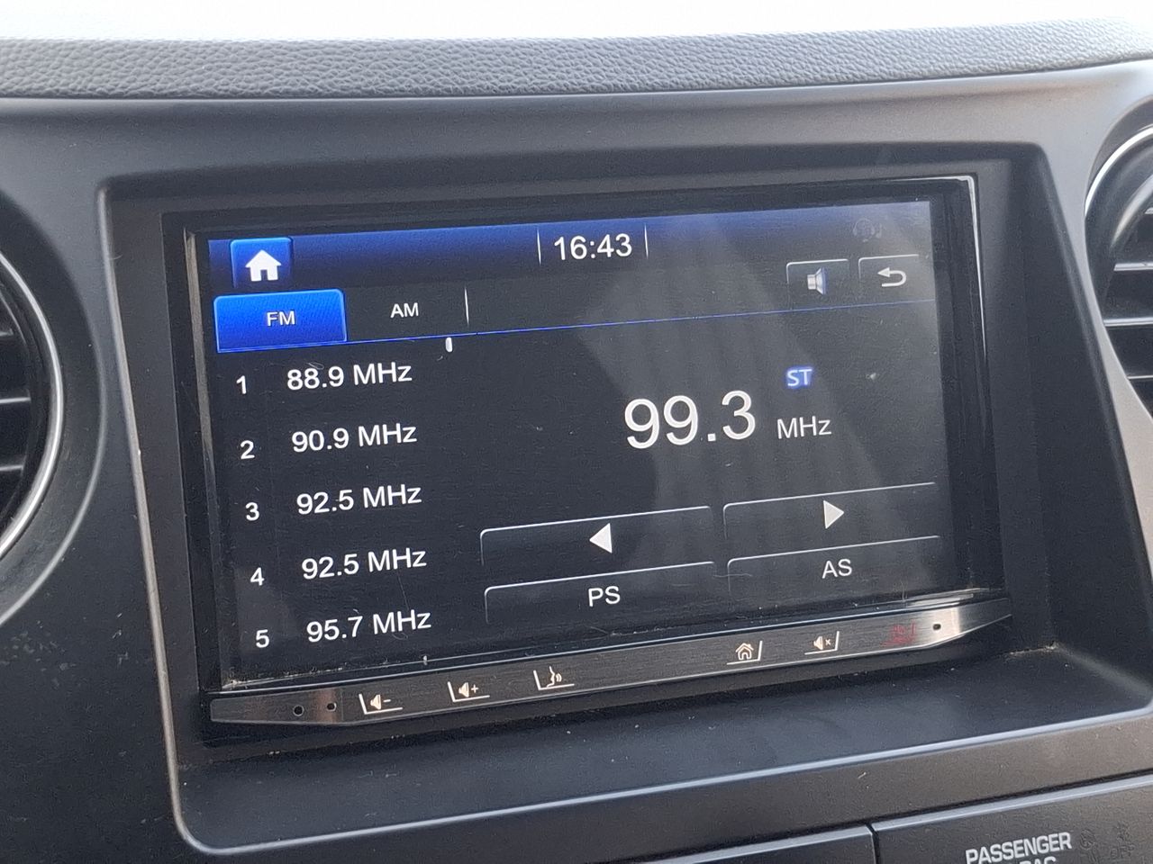 HYUNDAI - 29