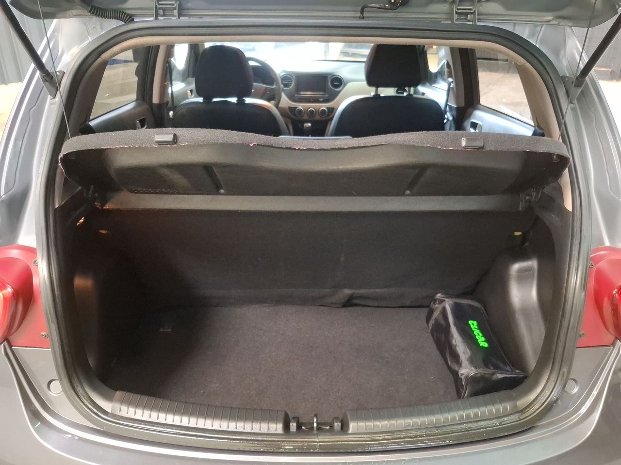 HYUNDAI - 22