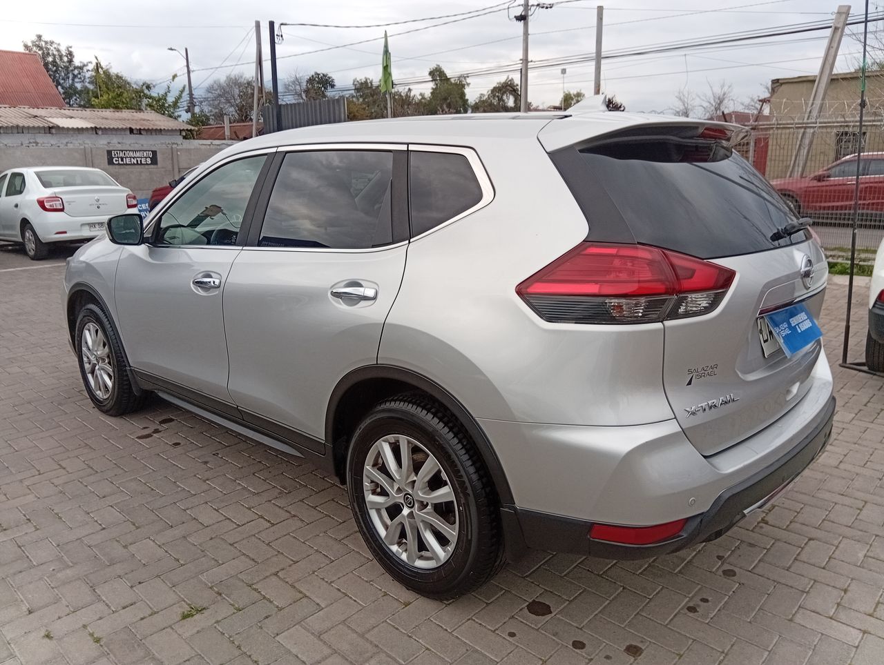NISSAN - 5