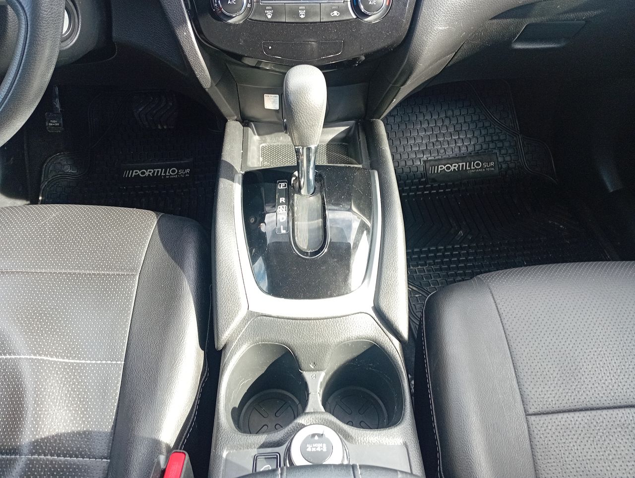 NISSAN - 36