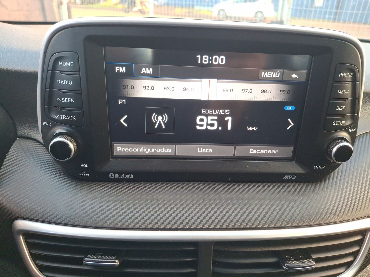 HYUNDAI - 28