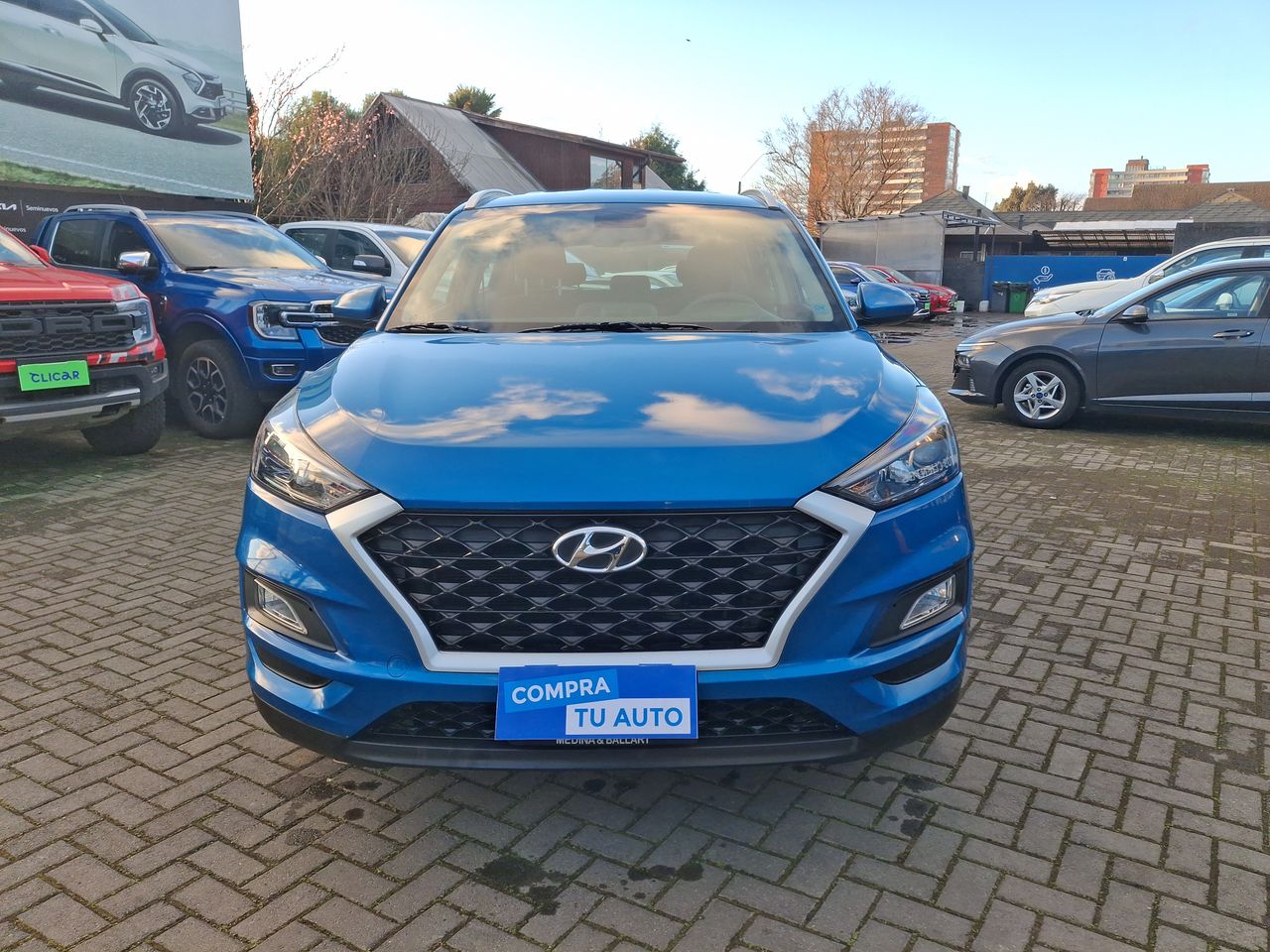 HYUNDAI - 2