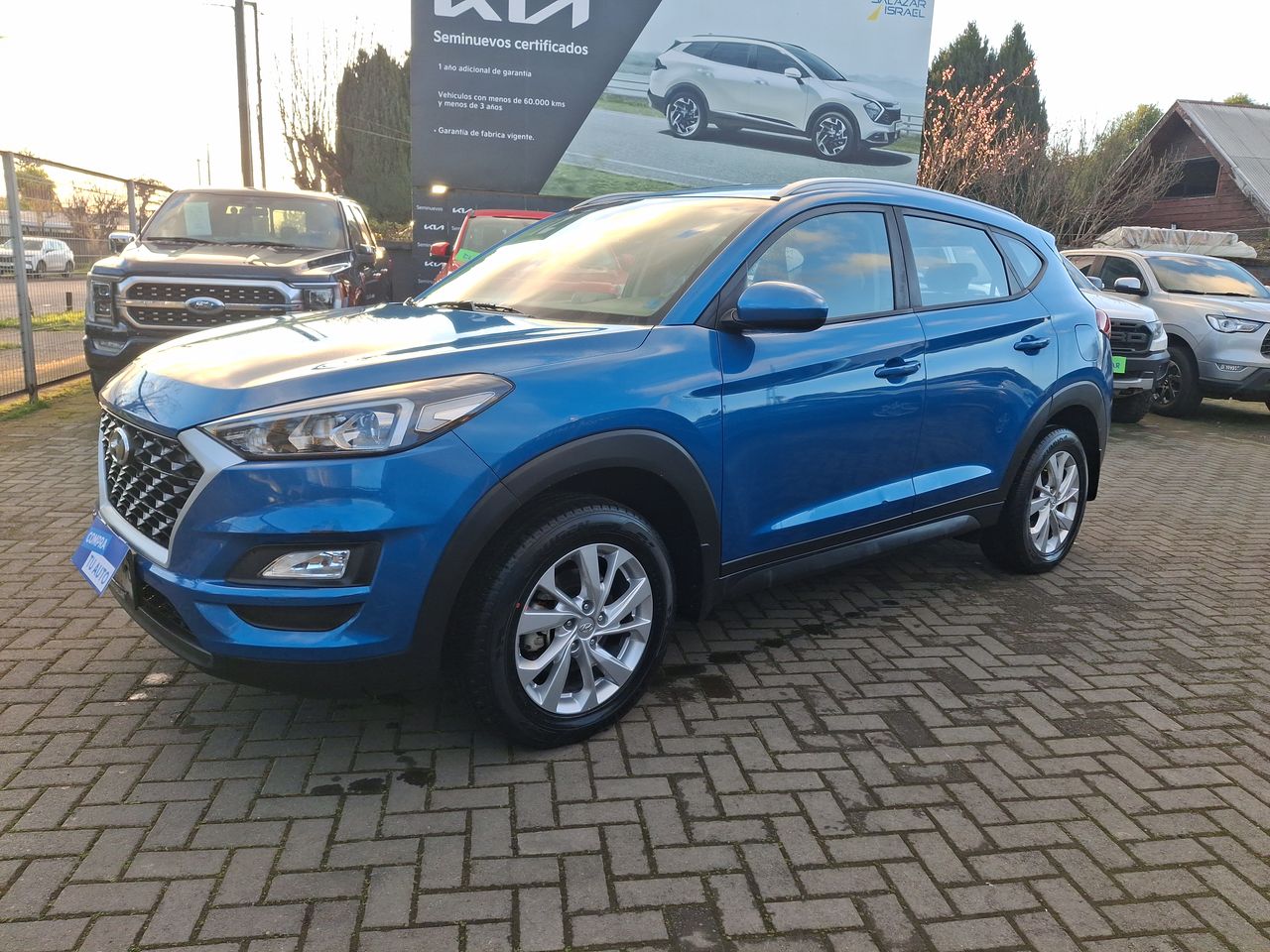 HYUNDAI - 3