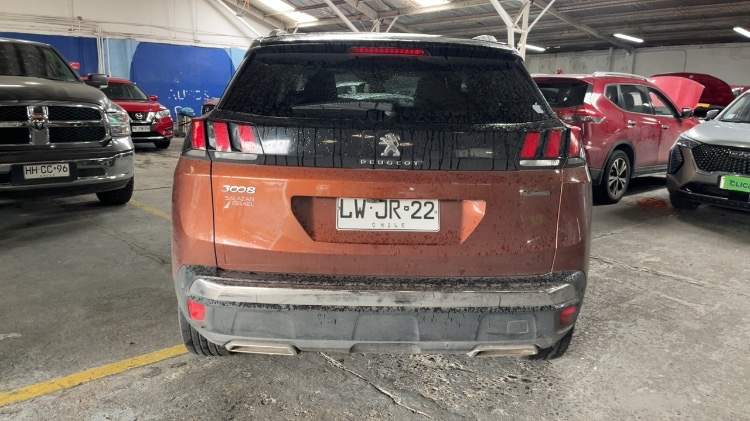 PEUGEOT - 5