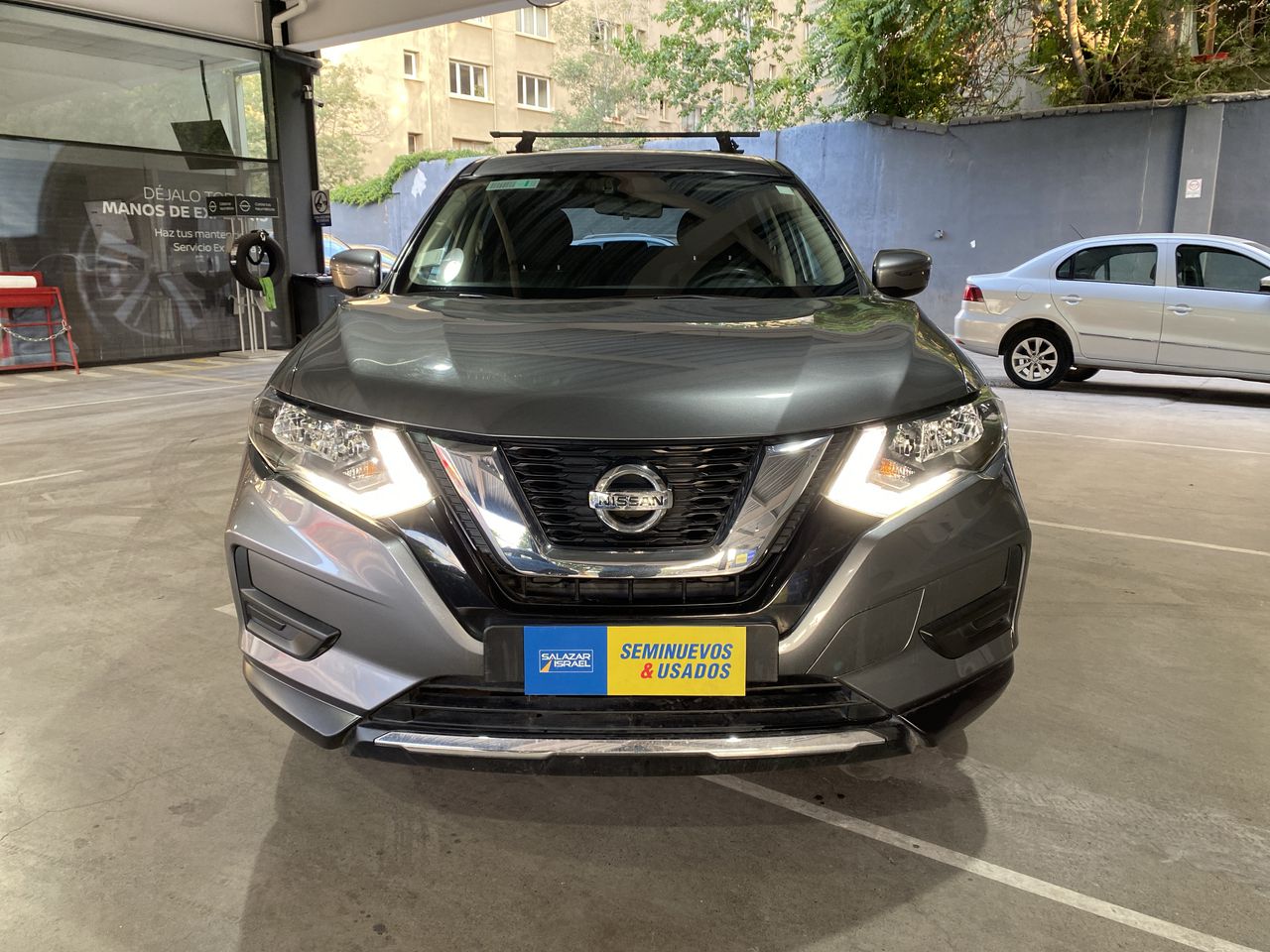 NISSAN - 2