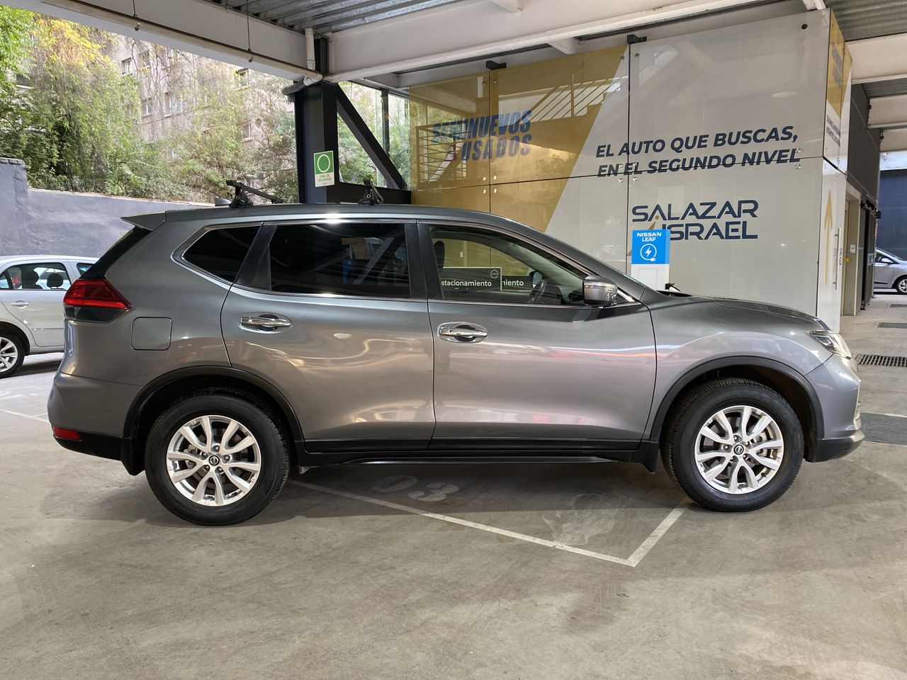 NISSAN - 11