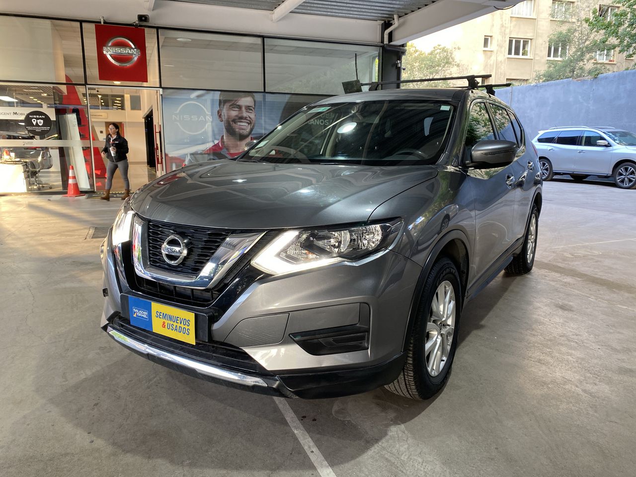 NISSAN - 3