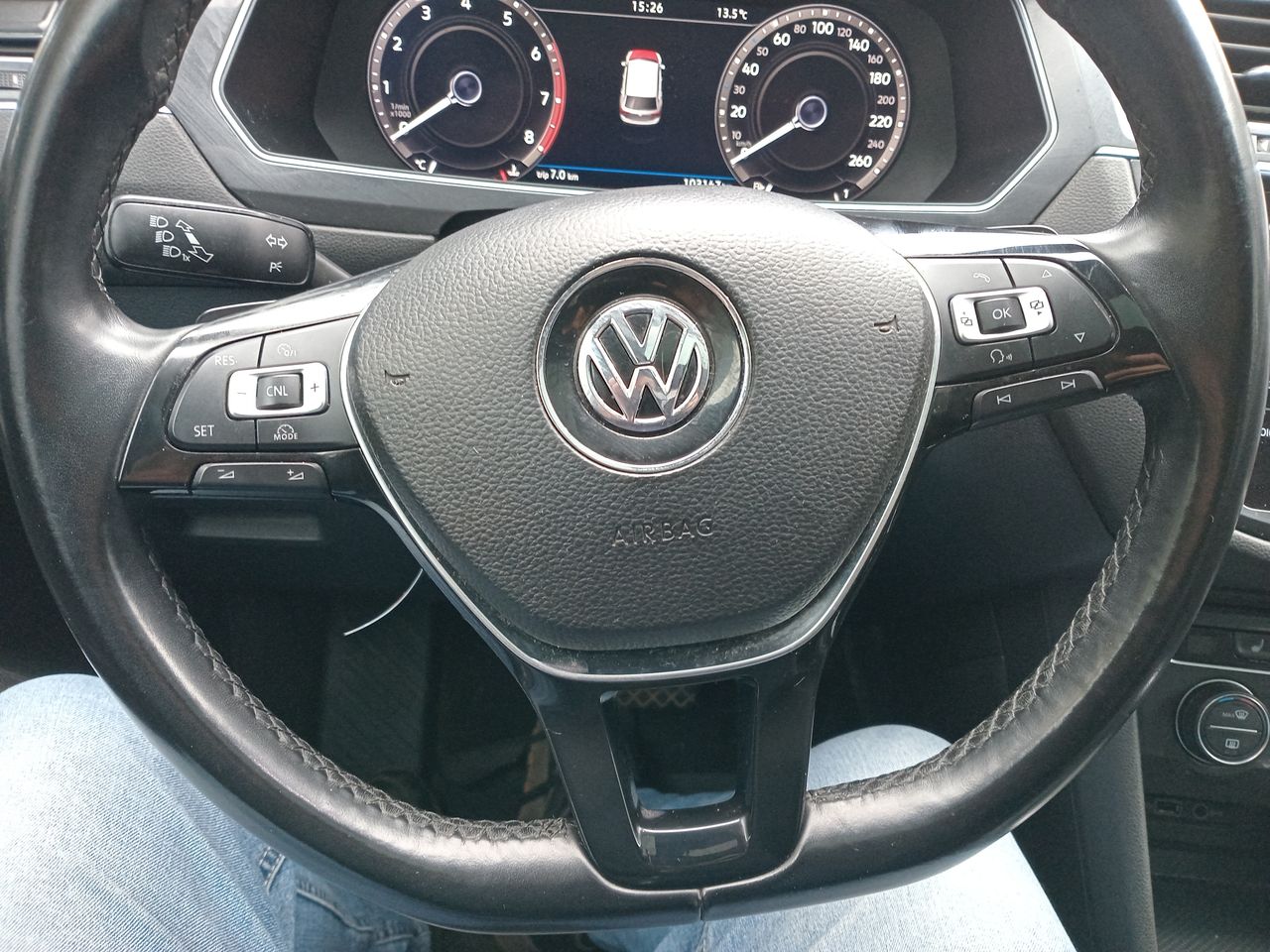 VOLKSWAGEN - 14