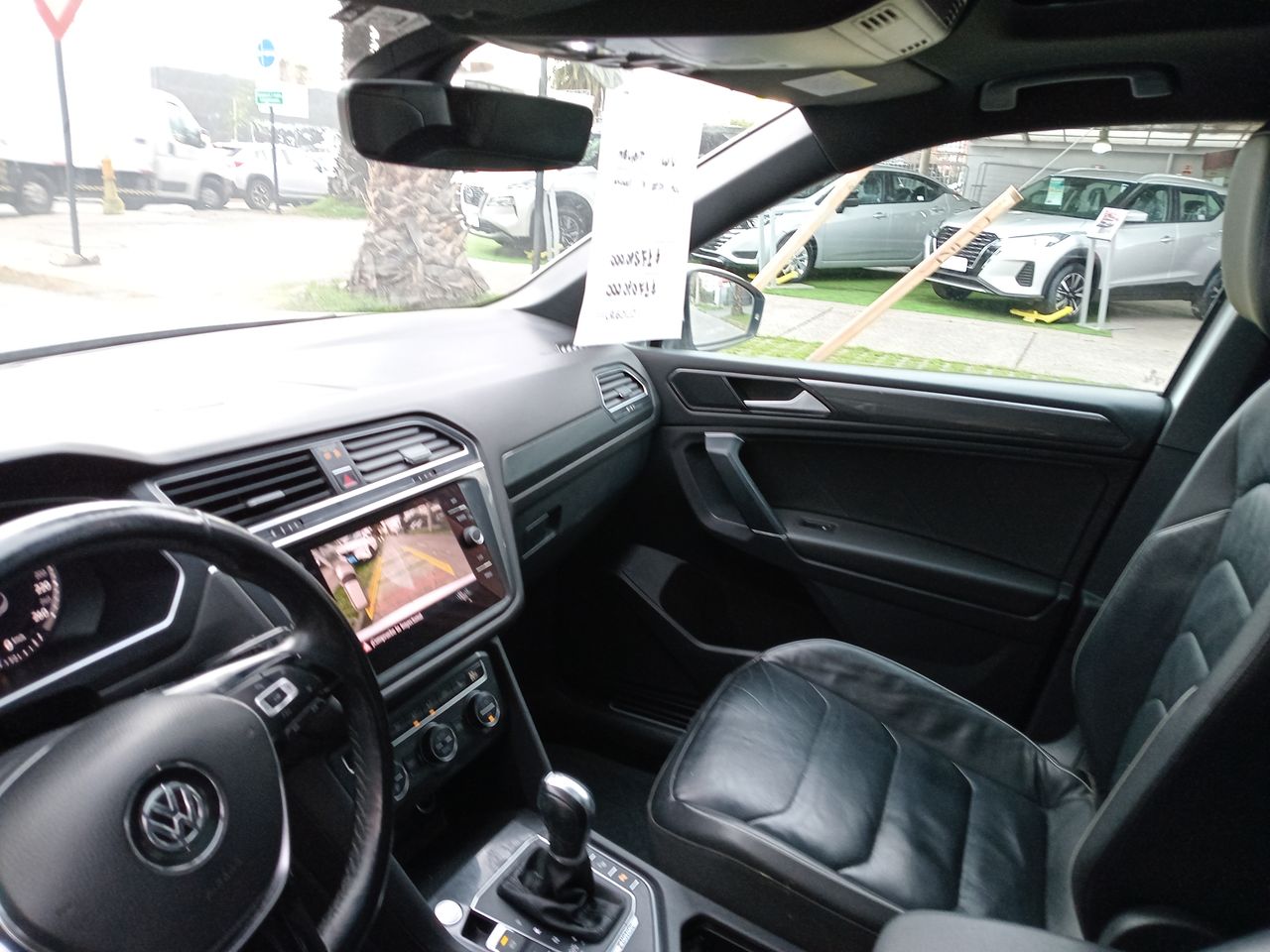 VOLKSWAGEN - 10