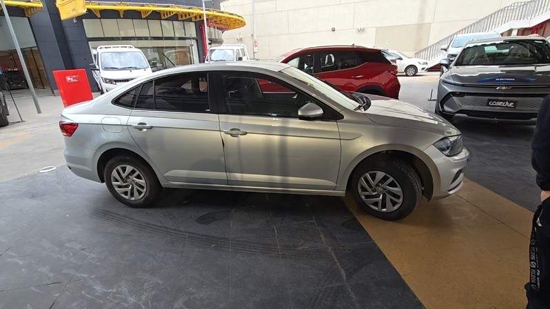 VOLKSWAGEN - 2
