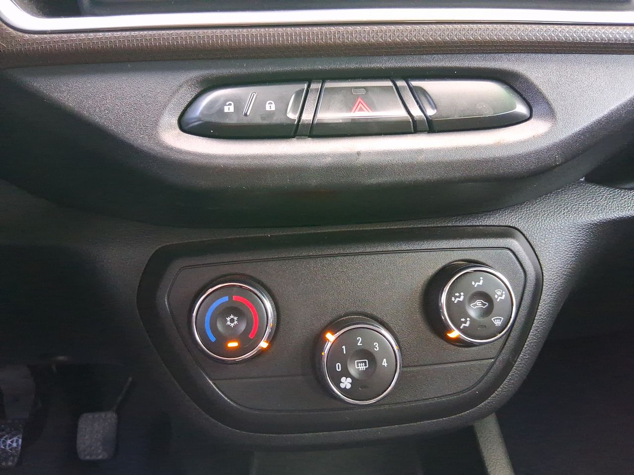 Chevrolet Spin — foto 24 de 29
