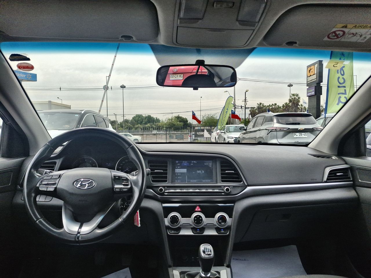 HYUNDAI - 28