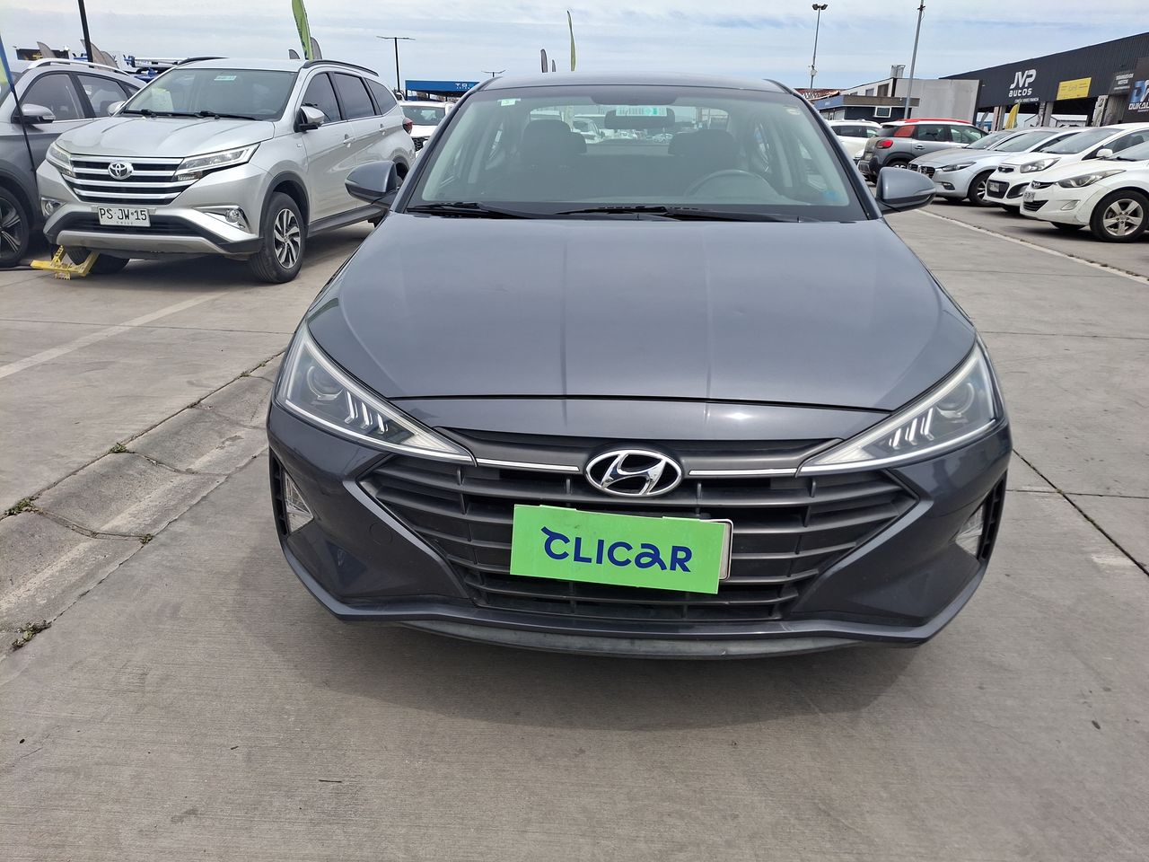 HYUNDAI - 2