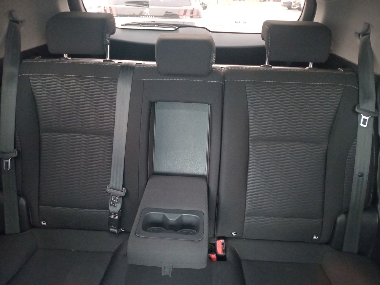 SSANGYONG - 23