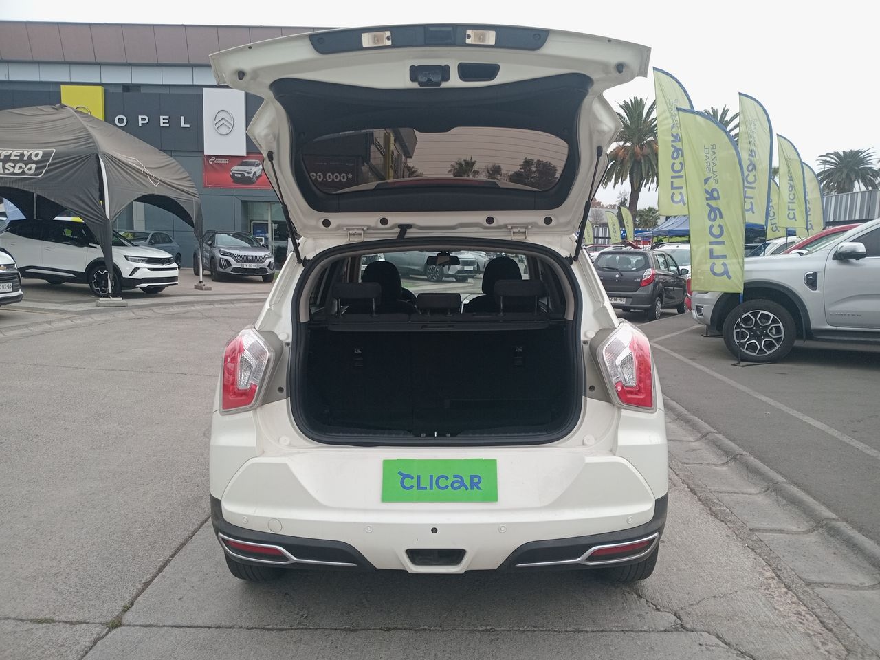 SSANGYONG - 10