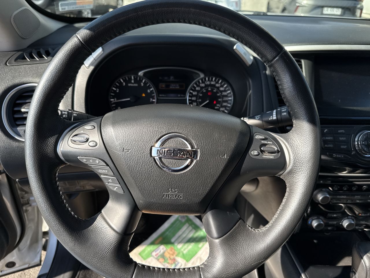 NISSAN - 25