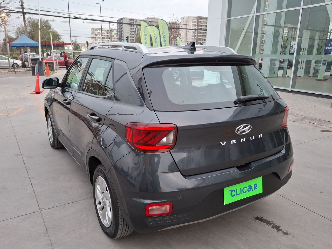 HYUNDAI - 5