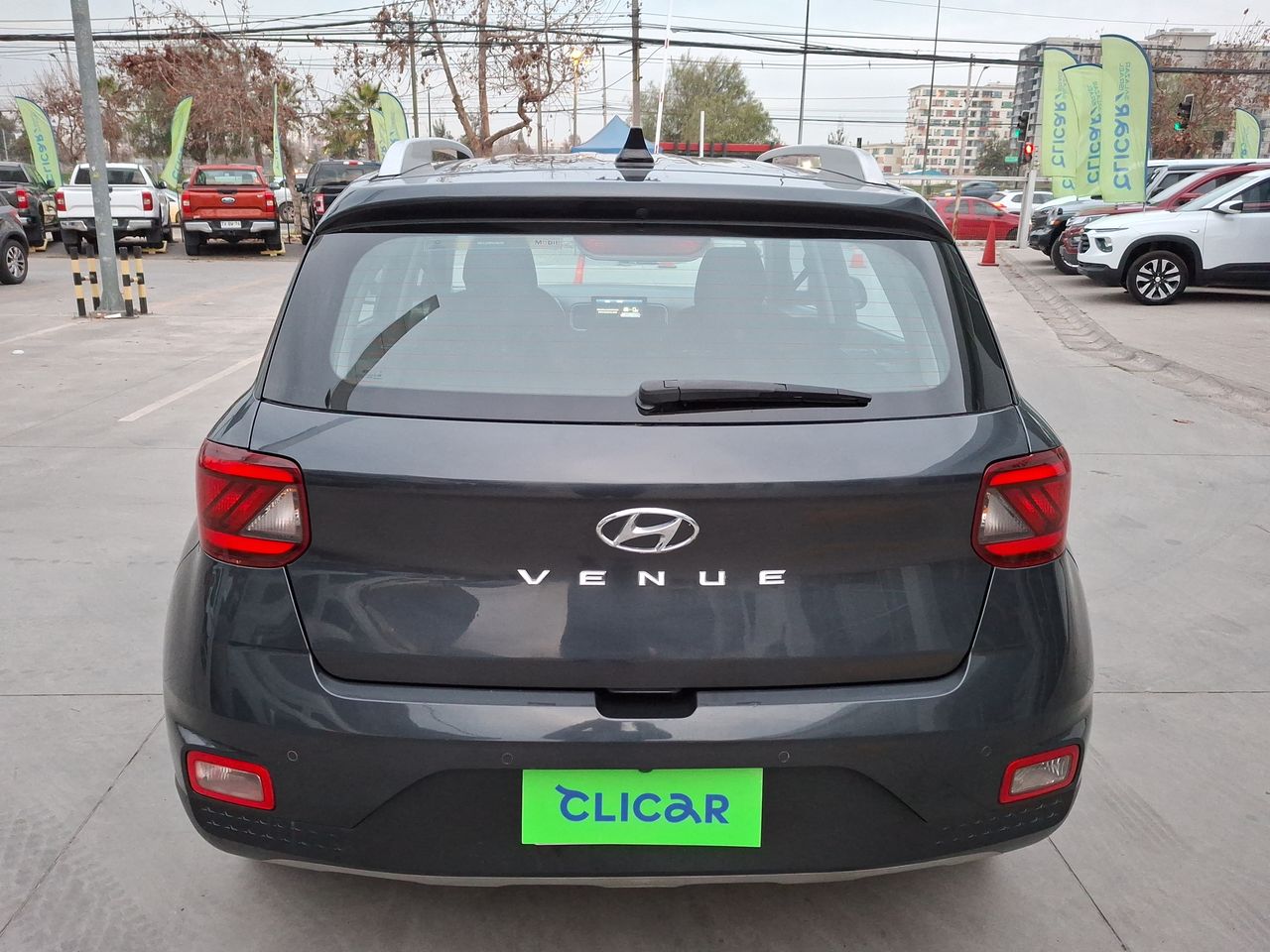 HYUNDAI - 6