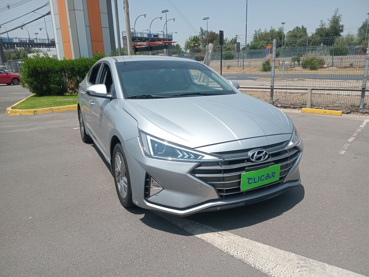 HYUNDAI - 1
