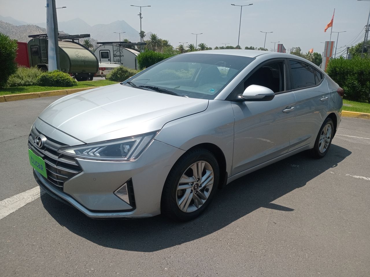 HYUNDAI - 3