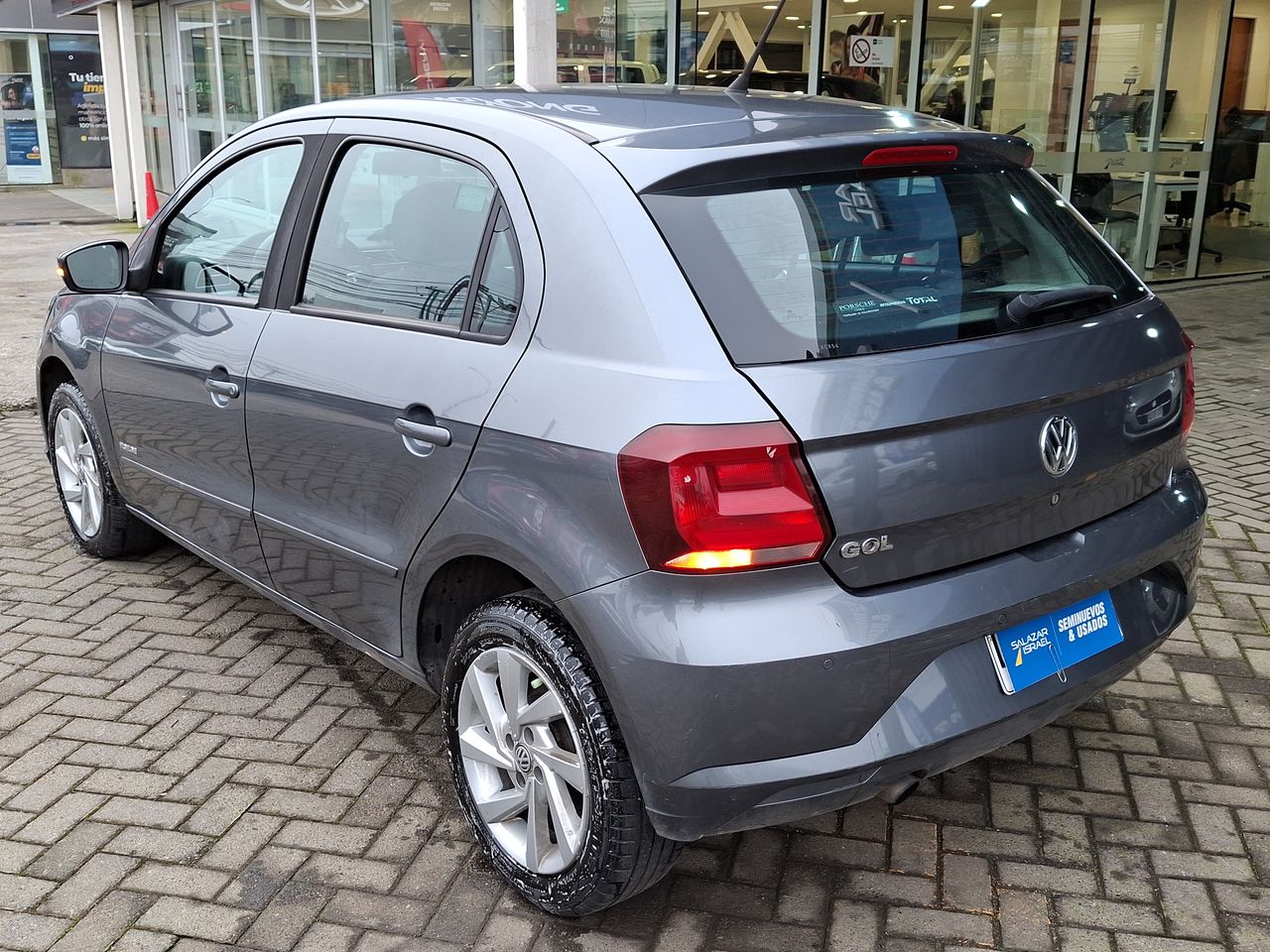 VOLKSWAGEN - 5