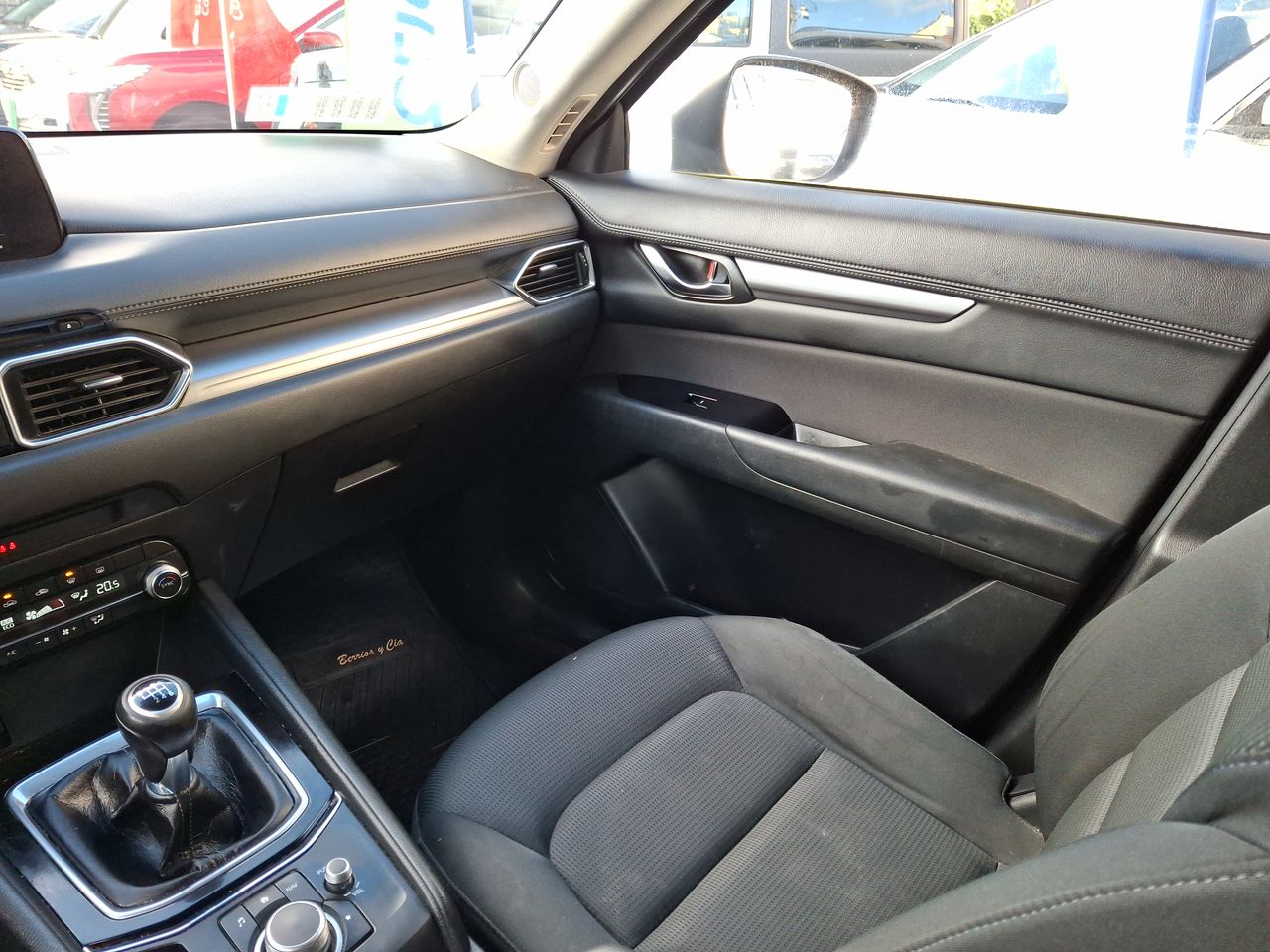 MAZDA - 10