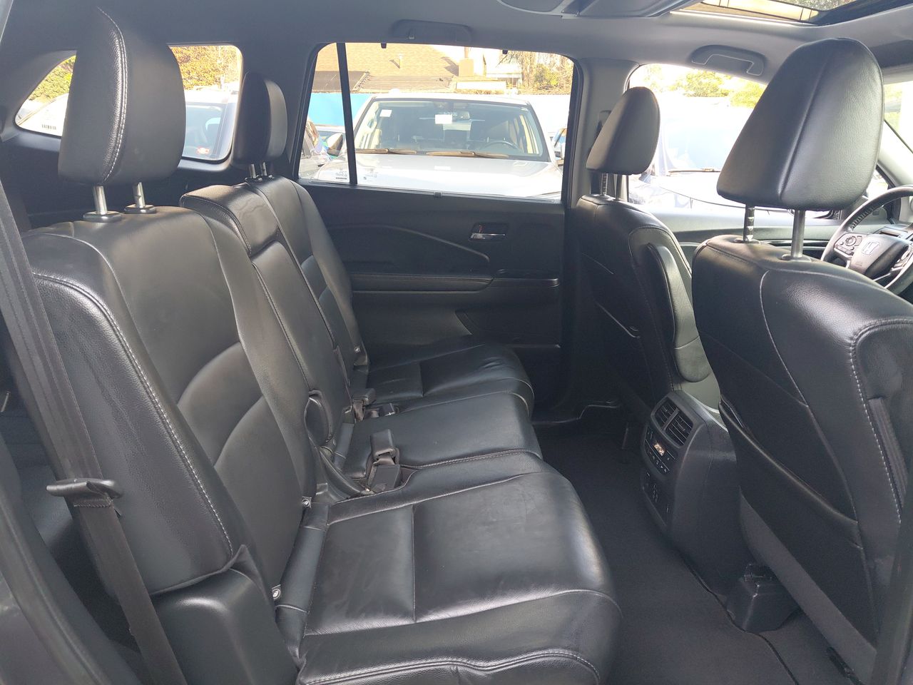 Honda Pilot — foto 27 de 29