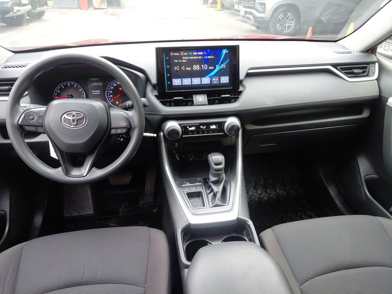 TOYOTA - 23