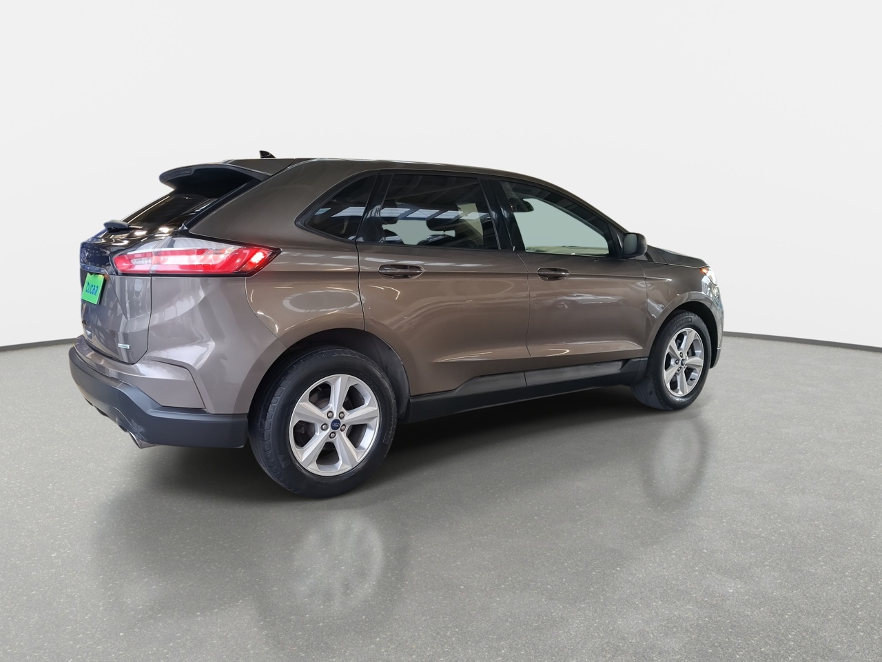 Ford Edge — foto 8 de 35