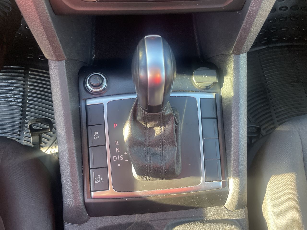VOLKSWAGEN - 21